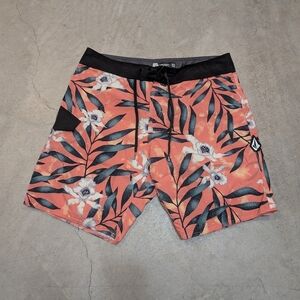 Volcom Mod-Tech Wave Pattern Shorts Men's 33